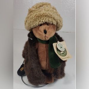 NEW Boyds Bears Aunt Bessie Skidoo Bear Fur Coat The Investment Collection 91931